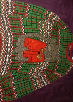 UGLY CHRISTMAS SWEATER