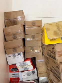 Bulk Lot Construction Supplies – Caulk & Fasteners