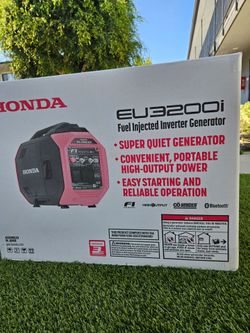 HONDA GENERATOR EU3200 WATTS NEVER BEEN USED