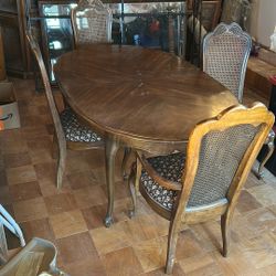 Free 6 Piece ( Wood) Dining Set I’m In Tujunga 