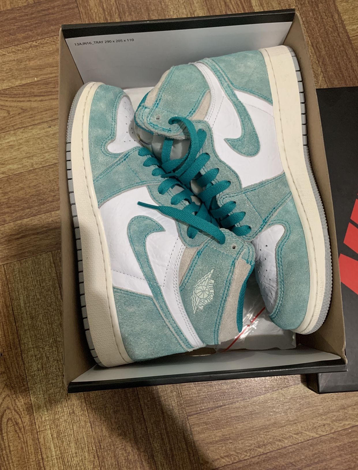 Jordan 1 retro high turbo green