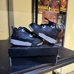 Jordan 4s “Oreos” 6c