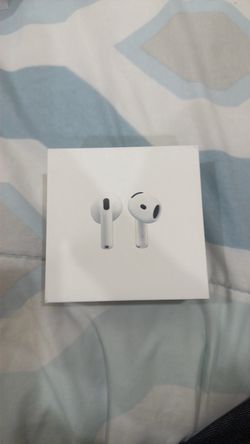 AirPods 4