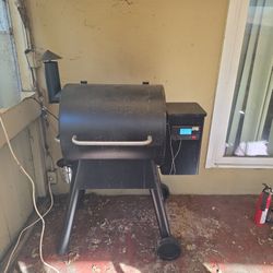 Traeger Pellet Grill