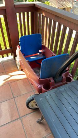 Radio Flyer Wagon