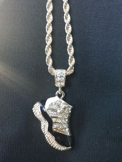 Js Designer rope chain with stones 20"