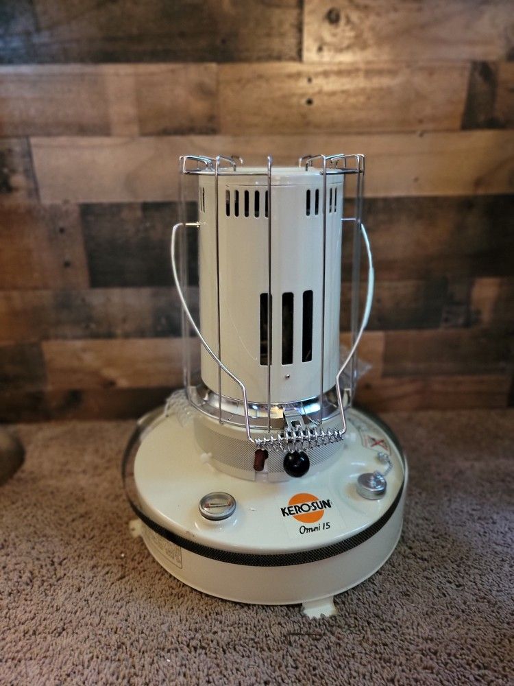 Kerosene Heater. Vintage-Rare And Brand New