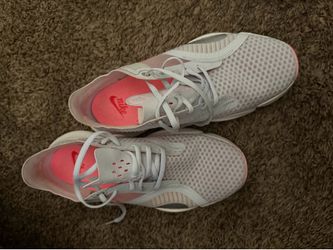Woman shoes