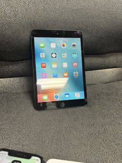 iPad Mini 64gb WiFi Model 
