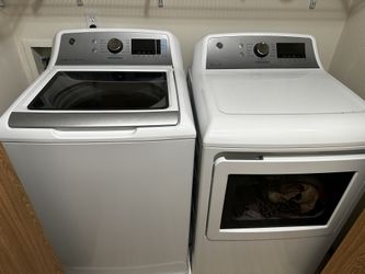 GE Smart Washer And Dryer