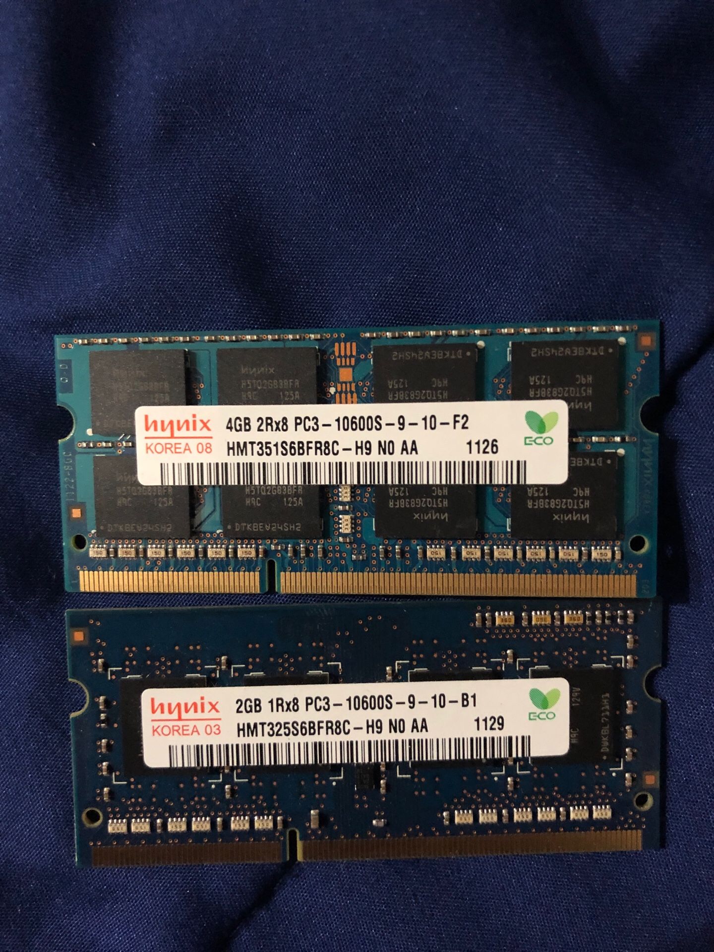 Two sets of laptop ram