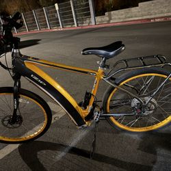 IZIP ELECTRIC  Bicycle Battery Inside Frame