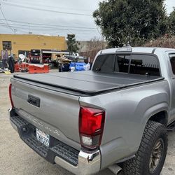 05-15 Toyota Tacoma 5FT Pickup Truck Rear Trunk Bed Hard Tri-Fold Adjustable Tonneau Cover