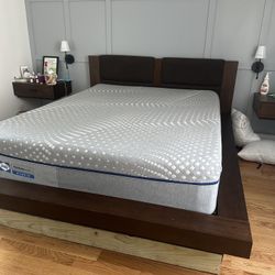 Bed And Dresser With Mirror 