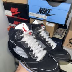jordan 5 metallic size 7M 