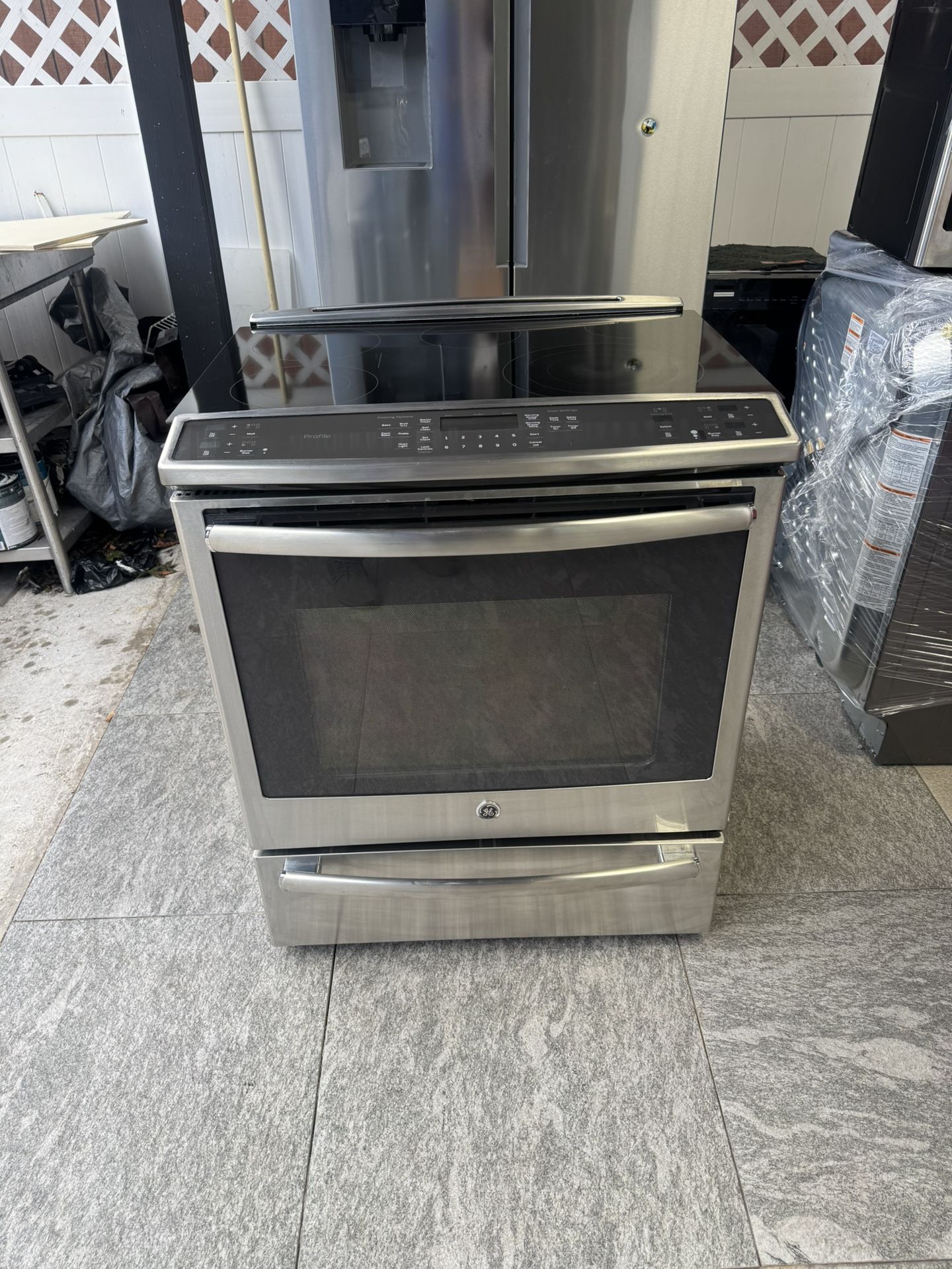 GE Profile Electric Stove 30 Inches Working Perfect Clean One Receipt For 90 Days Warranty