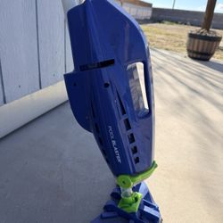 Pool Vacuum 