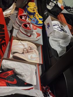 Jordan 1s Size 10.5 And 11