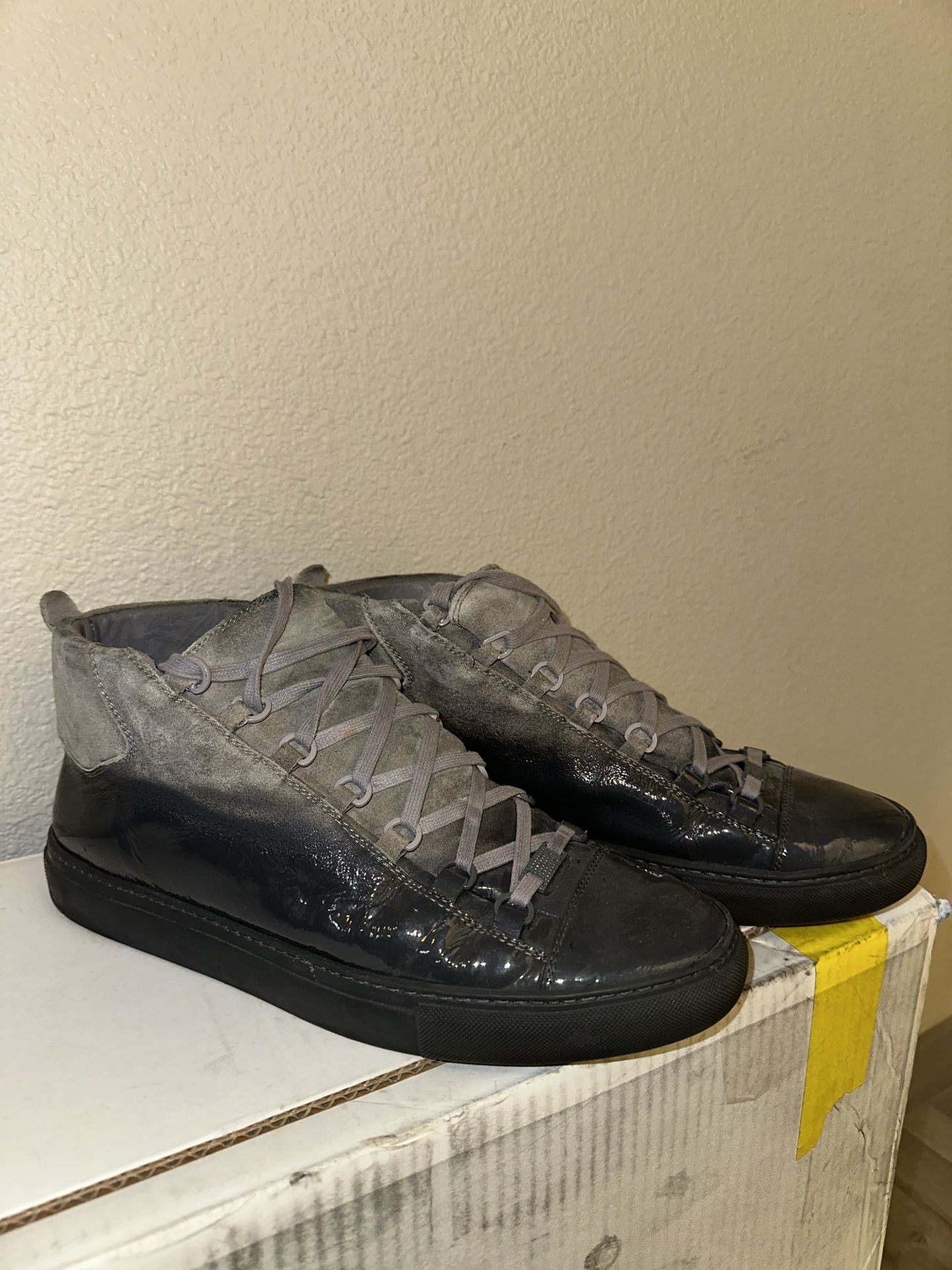 Balenciaga Arena Grey Gradient 