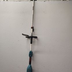 Makita 18 v weed eater tool only attachment capable