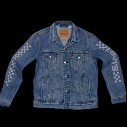 Levi’s Trucker Jacket 