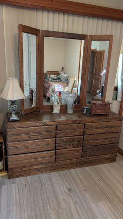 Bedroom dressers and nightstands