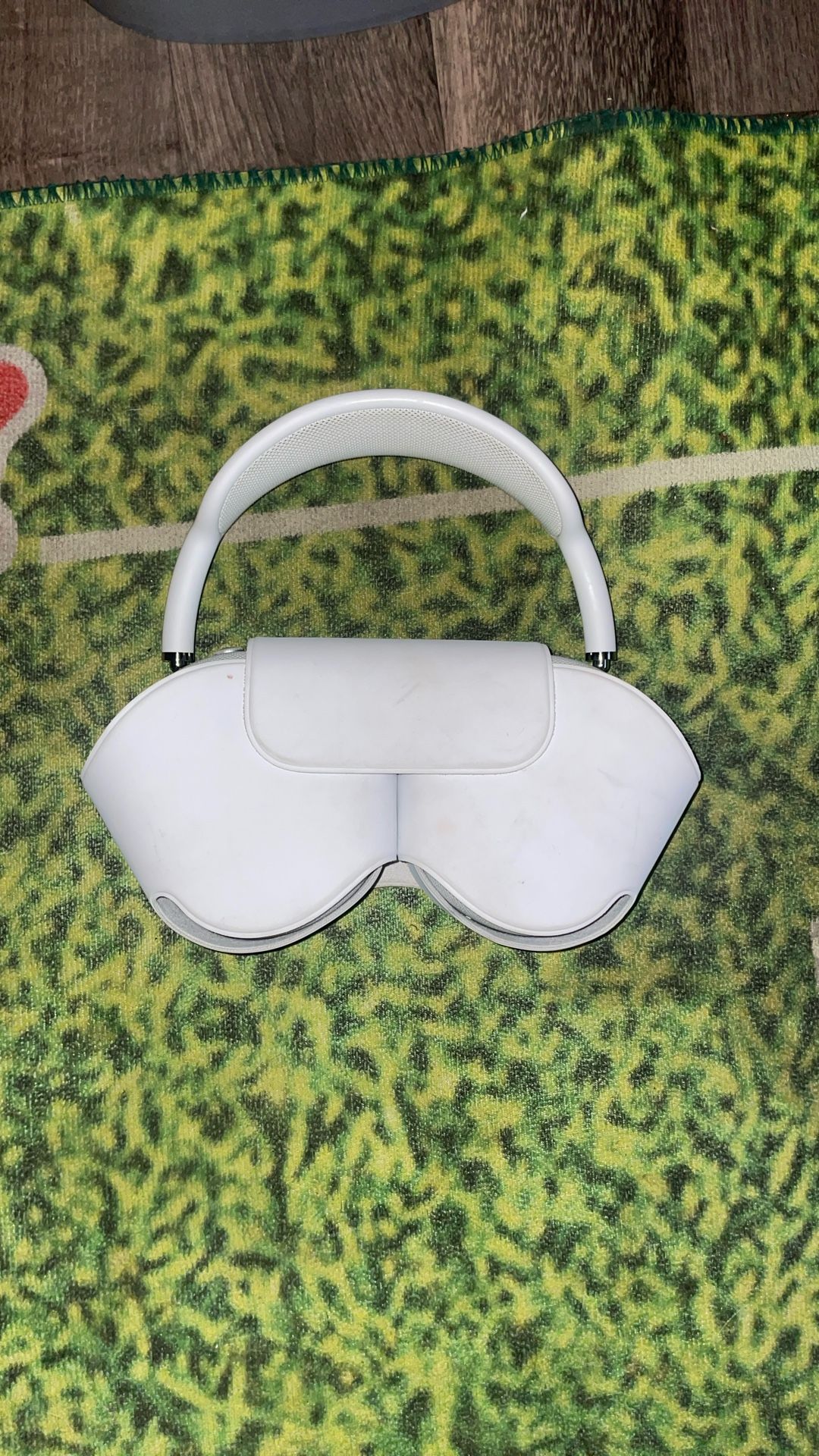 AirPod Pro Max
