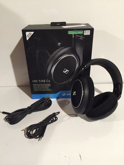 Sennheiser HD 598 CS noise isolating Headphones for Sale in