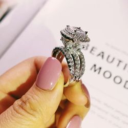 925 silver ring #7. 👁 It will always be available until I put the opposite, only interested in buying.i