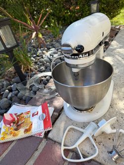 KitchenAid Classic Plus Stand Mixer White