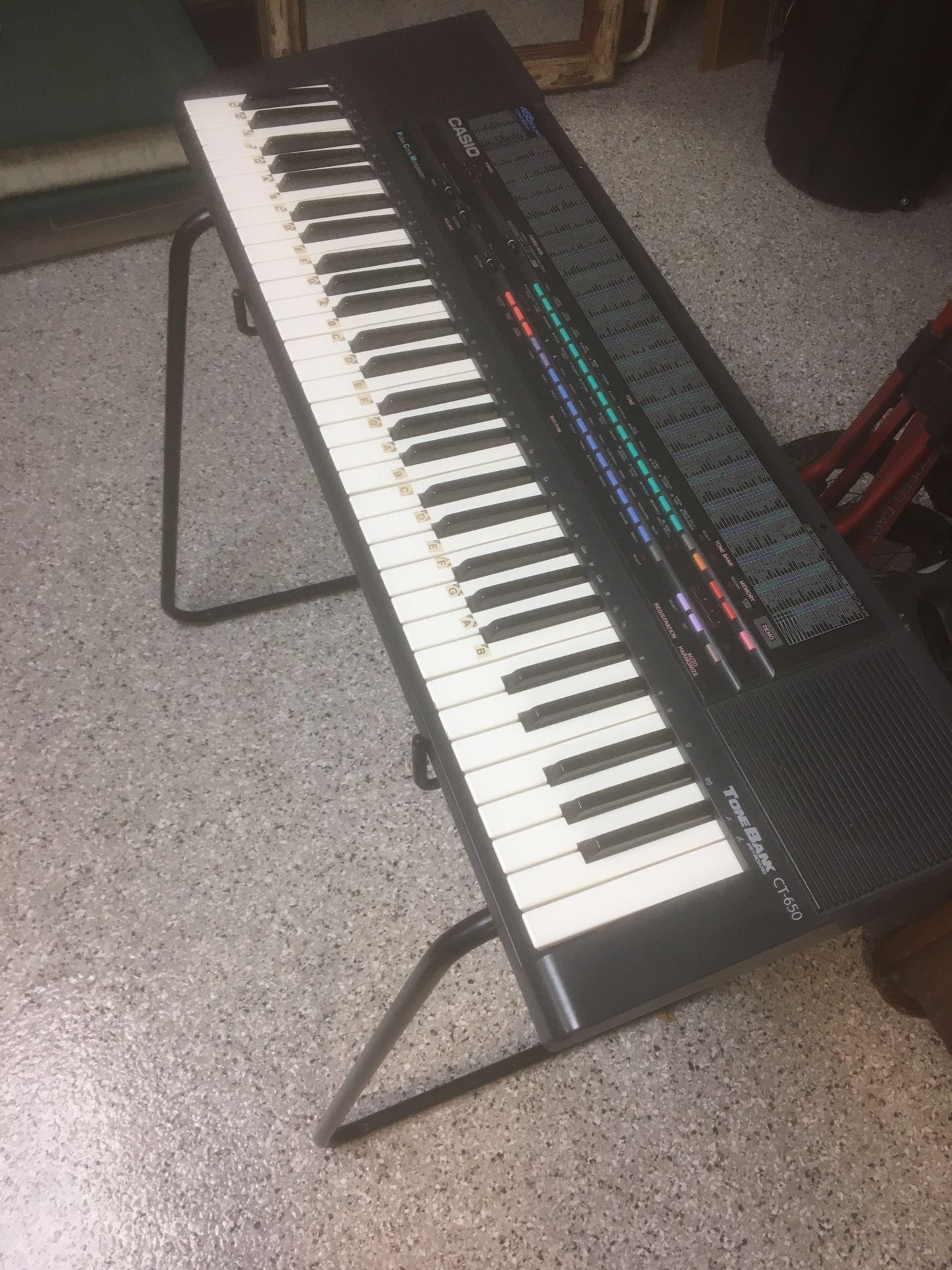 Casio Casiotone Ct-650 Keyboard - Like New