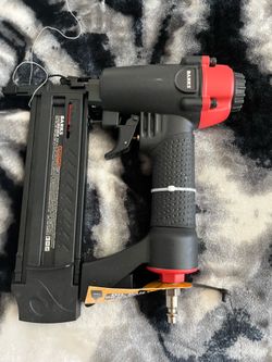 Banks trim nail gun