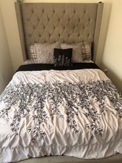 Queen Size Tufted Upholstered Bed Frame & Mattress