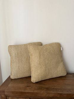Natural Fiber Gusset Outdoor Pillow