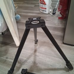 Premier Art Easel