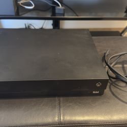 Xbox One X With Games