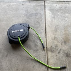 Merlin Retractable Air Hose Reel 50ft for Sale in Morgan Hill, CA - OfferUp