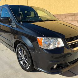 2017Dodge Grand Caravan SXT
