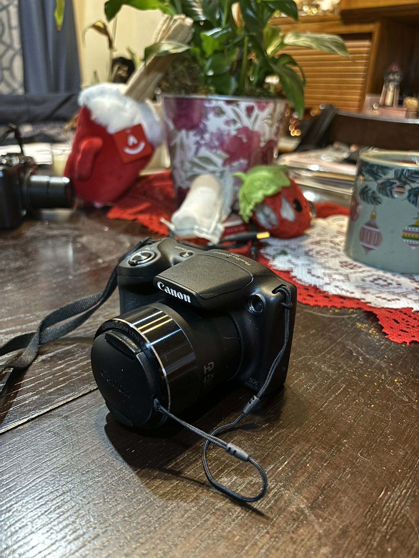 Canon SX420 IS Digital Camera (Black)