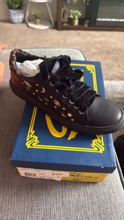 Sbluca Black Leopard Low-Top Sneakers size 8