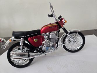 TOY DECORATIVE HONDA CB750 MOTORCYCLE MODEL