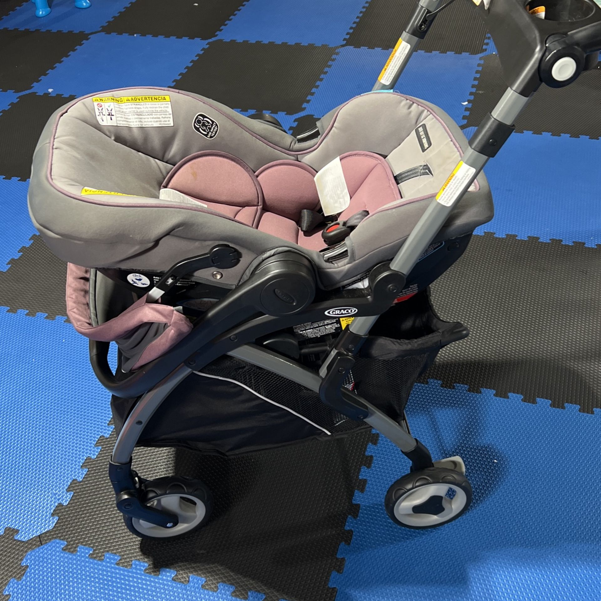 Graco Infant Stroller With Car Seat And Car Seat Base