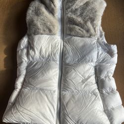 Obermeyer Women's Maxine Down Vest