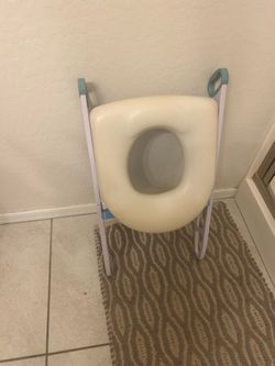 Potty training toilet