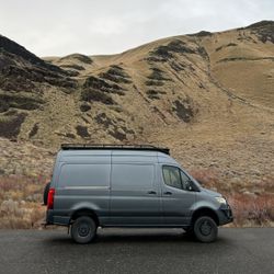 2019 Mercedes-Benz Sprinter 2500 144” HR 4x4 