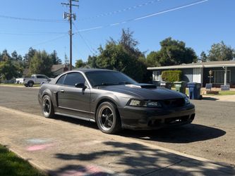 2003 Ford Mustang