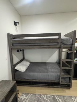 Restoration hardware twin bunkbed