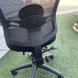 Office Chair 8 Levers And Adjustments High Quality 