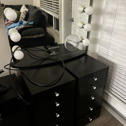 Impressions Vanity Mirror W/ Bluetooth