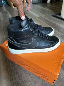 Casual Nike Mid Tops